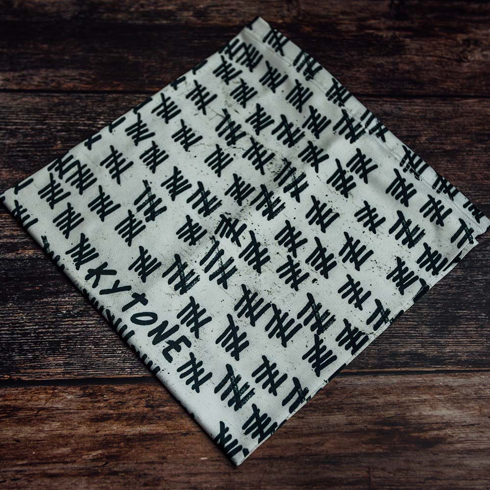 Kytone Jail Neck tube in white 